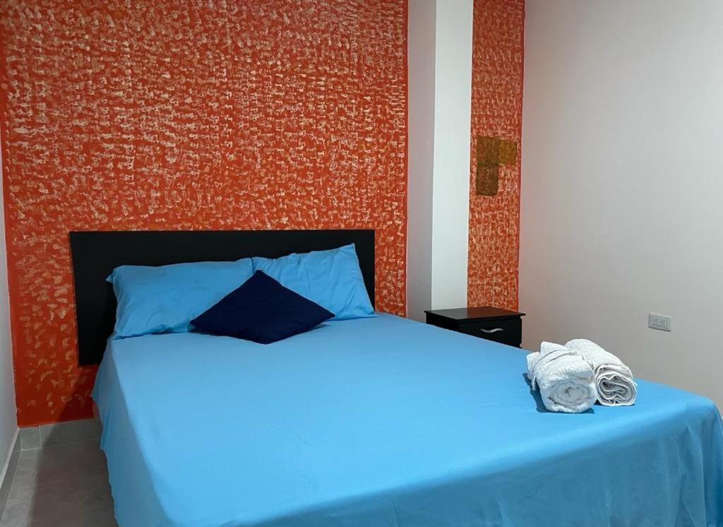 Home To Go Hostal Apartamentos Cali Esterno foto