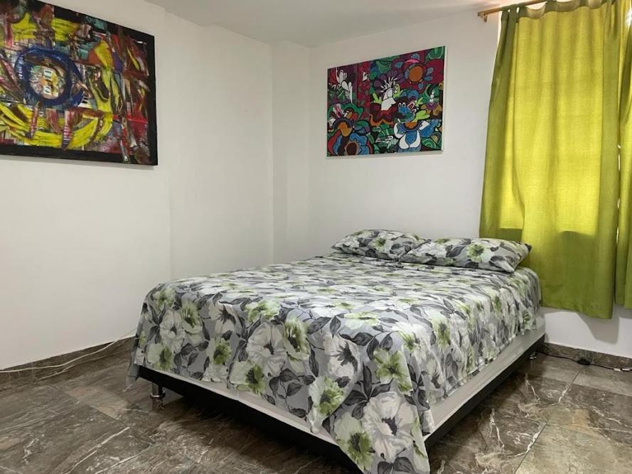 Home To Go Hostal Apartamentos Cali Esterno foto