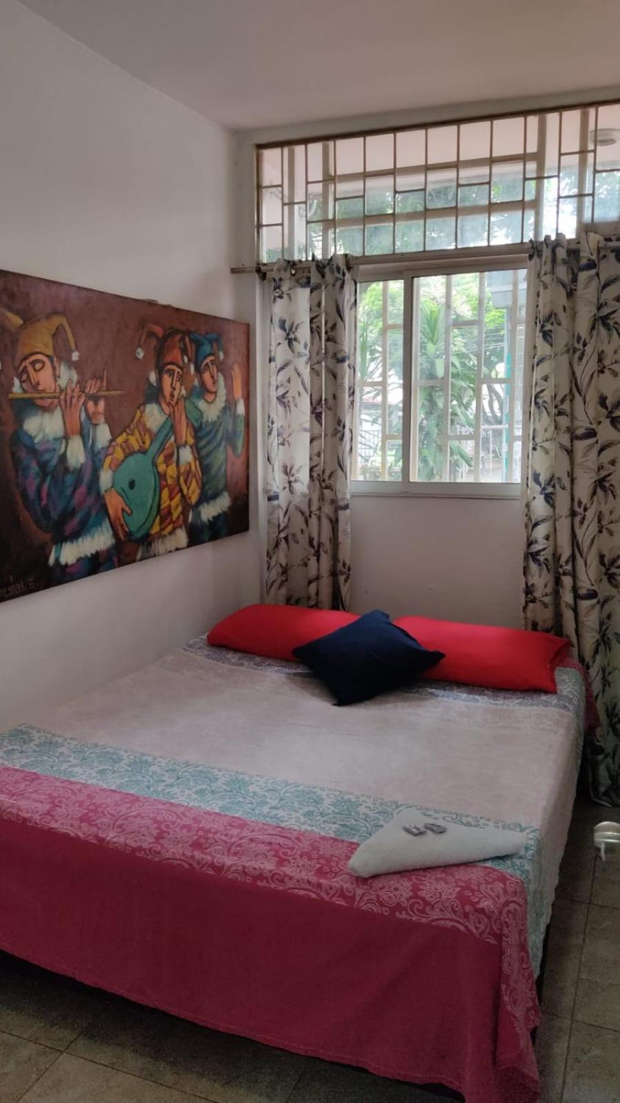 Home To Go Hostal Apartamentos Cali Esterno foto