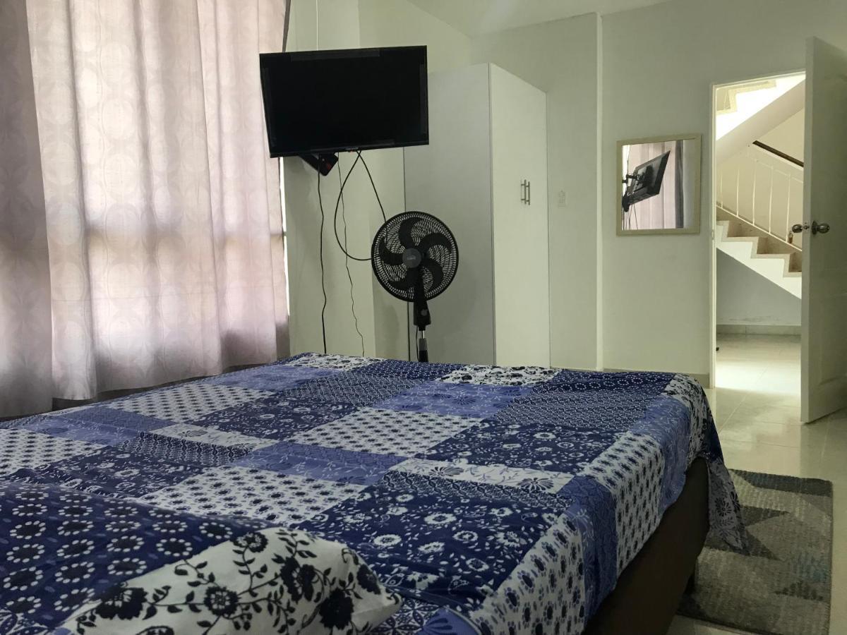 Home To Go Hostal Apartamentos Cali Esterno foto